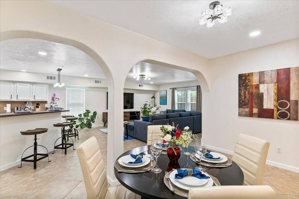 Lucky House - Tranquility In The Middle Of Houston - Tv In Every Room - 300 M2 Exteriér fotografie