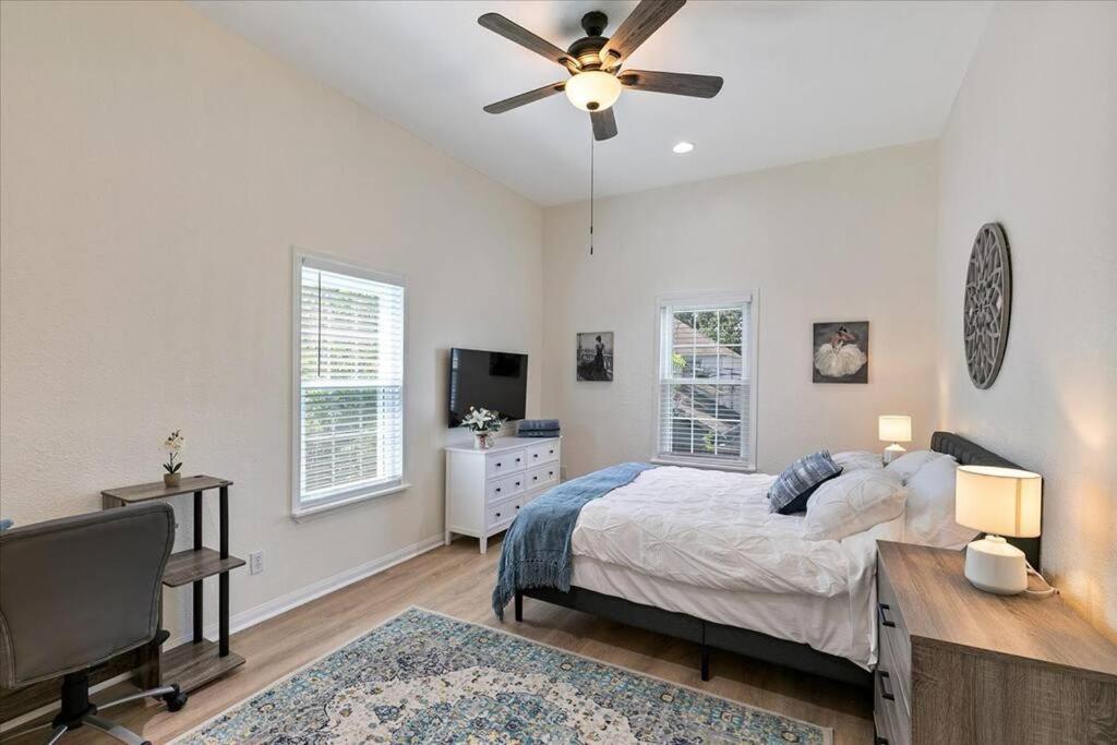 Lucky House - Tranquility In The Middle Of Houston - Tv In Every Room - 300 M2 Exteriér fotografie