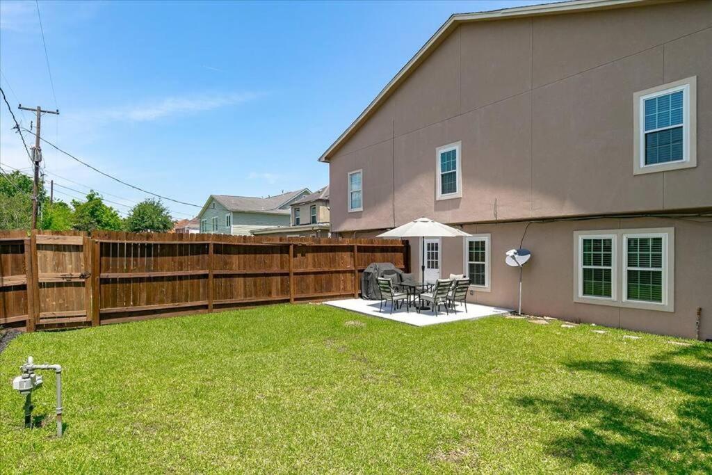 Lucky House - Tranquility In The Middle Of Houston - Tv In Every Room - 300 M2 Exteriér fotografie